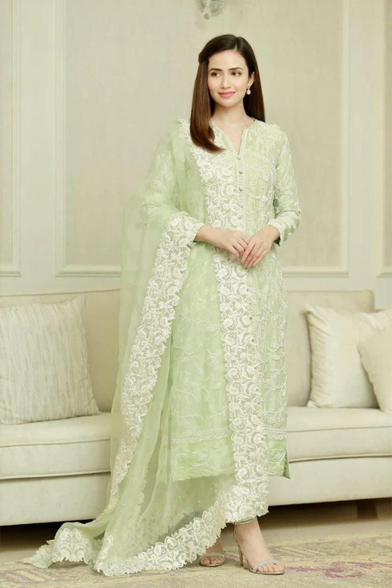 BANARSIJORA- 3PC LAWN EMBROIDERED BJ-S03