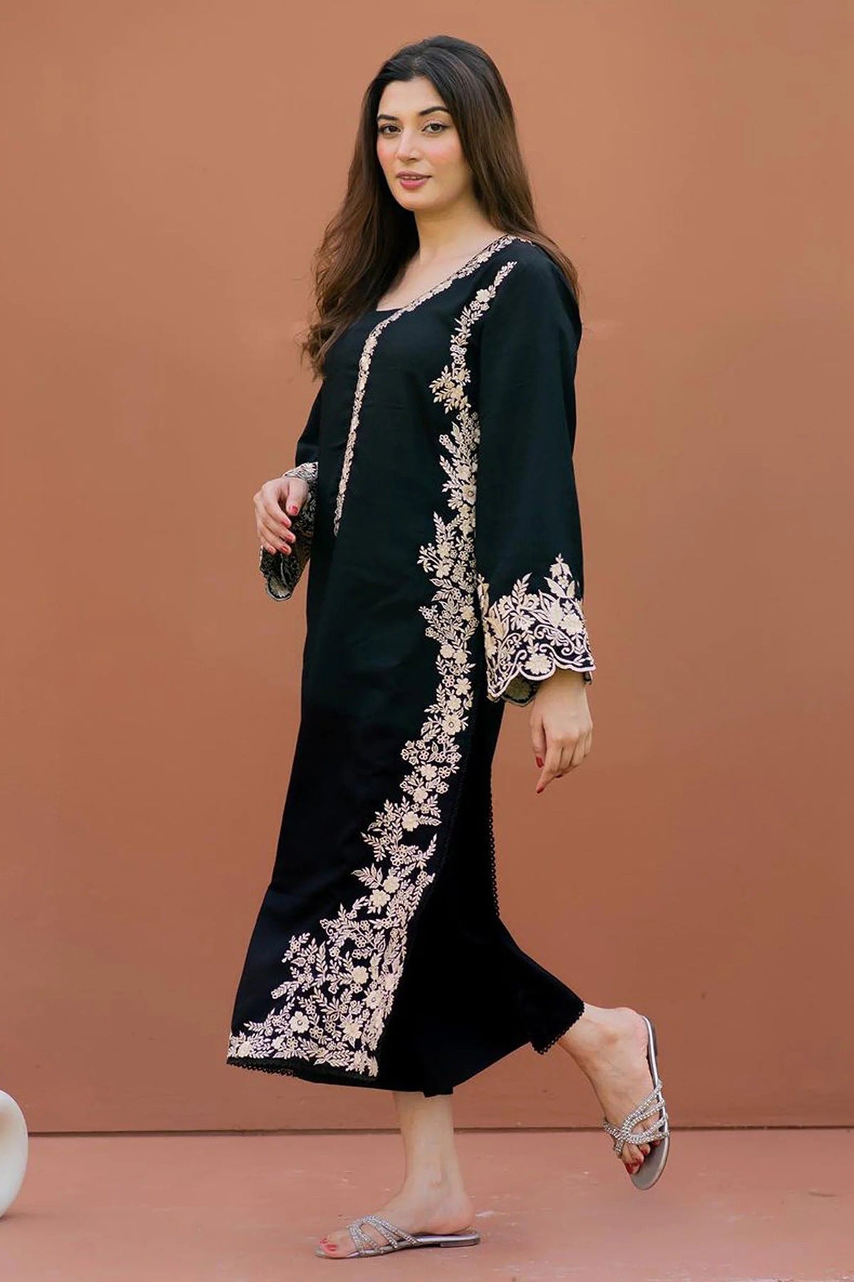 BANARSIJORA - 2PC Dhanak EMBROIDERED BJ-W93